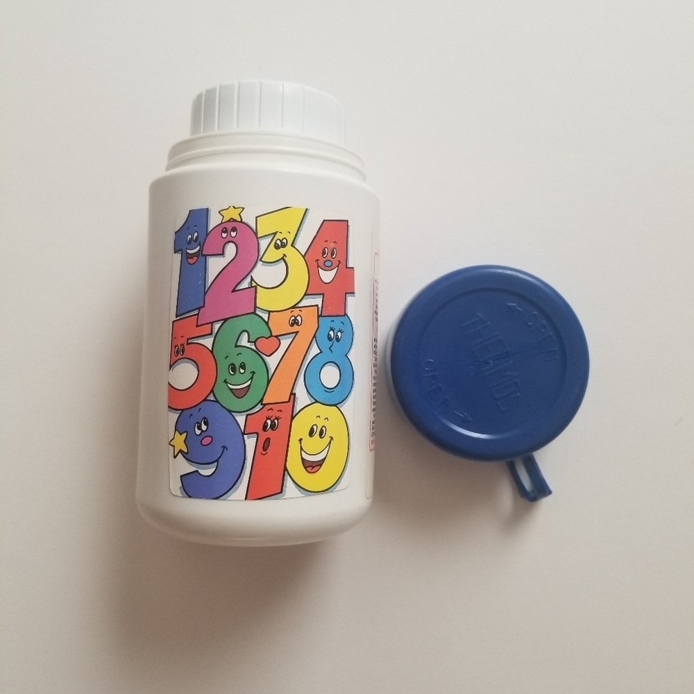 Vintage Numbers Thermos Insulated Cup